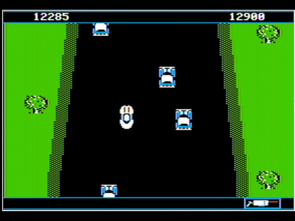 Gameplay of Spy Hunter for Apple II